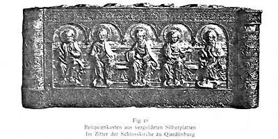 tl_files/Fotos/Adolph_Goldschmidt_1900/Fig-18-Reliquienkasten-aus-vergoldeten-Silberplatten-im-Zitter-der-Schlosskirche-zu-Quedlinburg.jpg