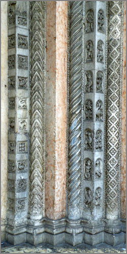 tl_files/Fotos/Allgemein/Europa - Dissertation Eichwede/EW-Tafel-VI-Abb-2-Ferrara-Dom-IMG-6314-Foto-2013.jpg