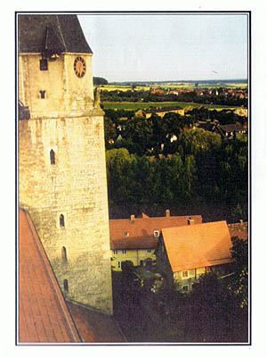 tl_files/Fotos/Allgemein/Kaiserdom-Uhus/Blick-vom-Vierungsturm-auf-das-Westwerk-des-Kaiserdoms-Foto-K-H-Dorge.jpg