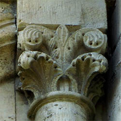 tl_files/Fotos/Allgemein/Kapitelle Dissertation Kluckhohn/KH-051-Kaiserdom-Koenigslutter-Hauptapsis-Obergeschoss-.jpg