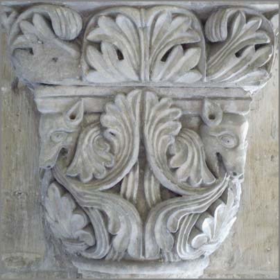 tl_files/Fotos/Allgemein/Kapitelle Dissertation Kluckhohn/KH-066-Kaiserdom-Koenigslutter-Kreuzgang-.jpg