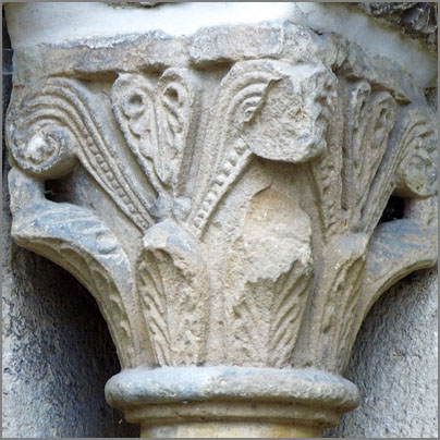 tl_files/Fotos/Allgemein/Kapitelle Dissertation Kluckhohn/KH_134_Merseburg_Neumarktskirche_Hauptportal.jpg