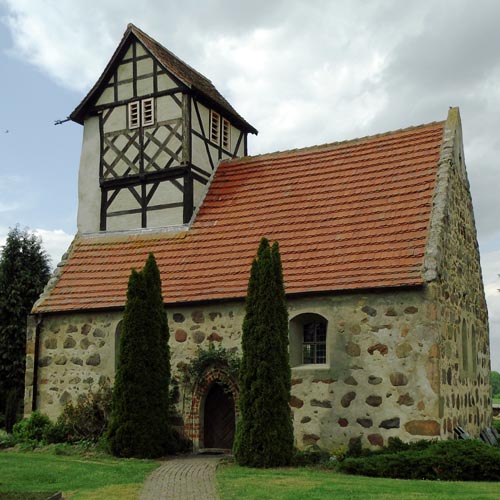 tl_files/Fotos/Altmark/Kassuhn-Feldsteinkirche-IMG-1630.jpg