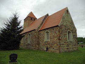 tl_files/Fotos/Altmark/Kl-Engersen-Dorfkirche-von-SO-IMG-0383.jpg
