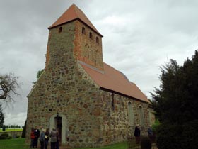 tl_files/Fotos/Altmark/Kl-Engersen-Dorfkirche-von-SW-IMG-0357.jpg