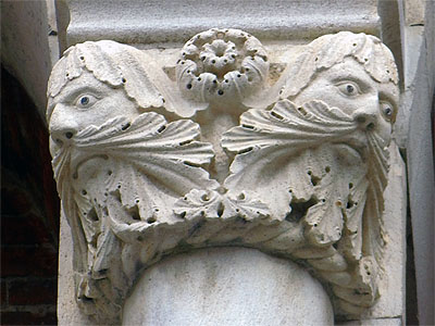 tl_files/Fotos/Anna-Landsberg/Modena-Dom-San-Geminiano-Fassadendetail-IMG-5892.jpg