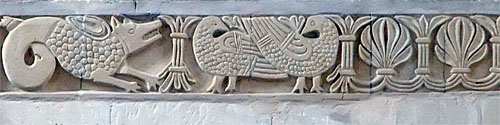 tl_files/Fotos/Anna-Landsberg/Quedlinburg-St-Servatius-Empore-Vogelreliefs-IMG-7008.jpg
