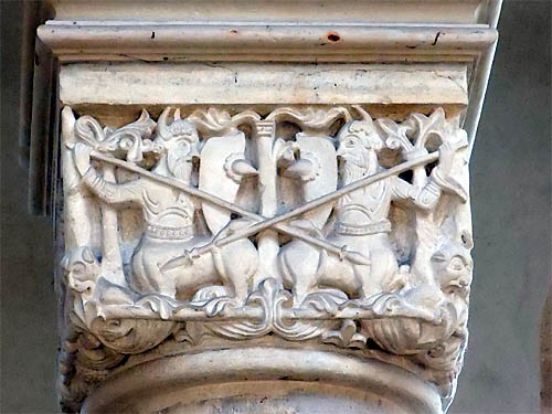 tl_files/Fotos/Hamersleben/Einfuegung-Hamersleben-Langhaus-Kapitell-S2n-IMG-4666.jpg
