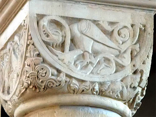 tl_files/Fotos/Hamersleben/Einfuegung-Hamersleben-Langhaus-Kapitell-S3w-IMG-4722.jpg
