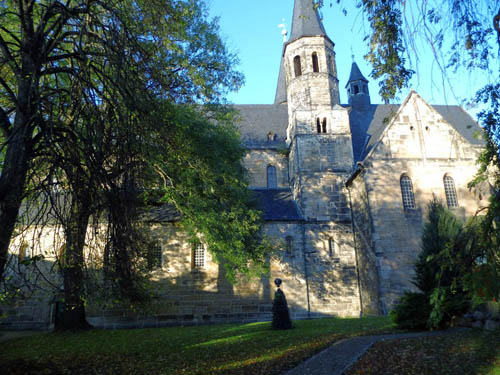 tl_files/Fotos/Hamersleben/Hamersleben-Stiftskirche-St-Pankratius-Ansicht-von-Sueden-IMG-4873-small.jpg