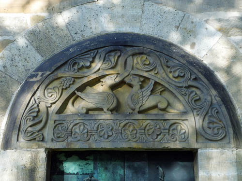 tl_files/Fotos/Hamersleben/Hamersleben-Stiftskirche-St-Pankratius-Portal-am-suedlichen-Seitenschiff-IMG-4419-small.jpg