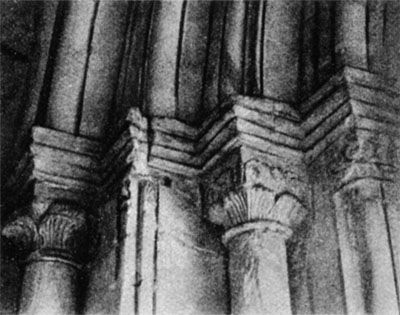 tl_files/Fotos/Heinrich_L_Nickel/Abb-122-Goslar-Portal-des-Domes-H-Nickel-1953.jpg