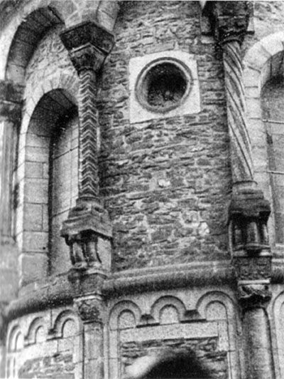 tl_files/Fotos/Heinrich_L_Nickel/Abb-4-Goslar-Neuwerkskirche-H-Nickel-1953.jpg