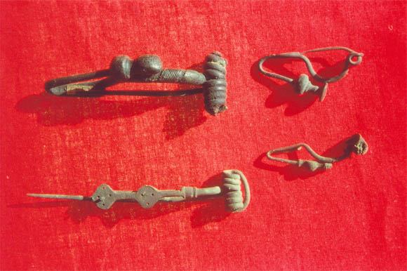 tl_files/Fotos/Spurensuche_Archaeologie/Fibeln.jpg